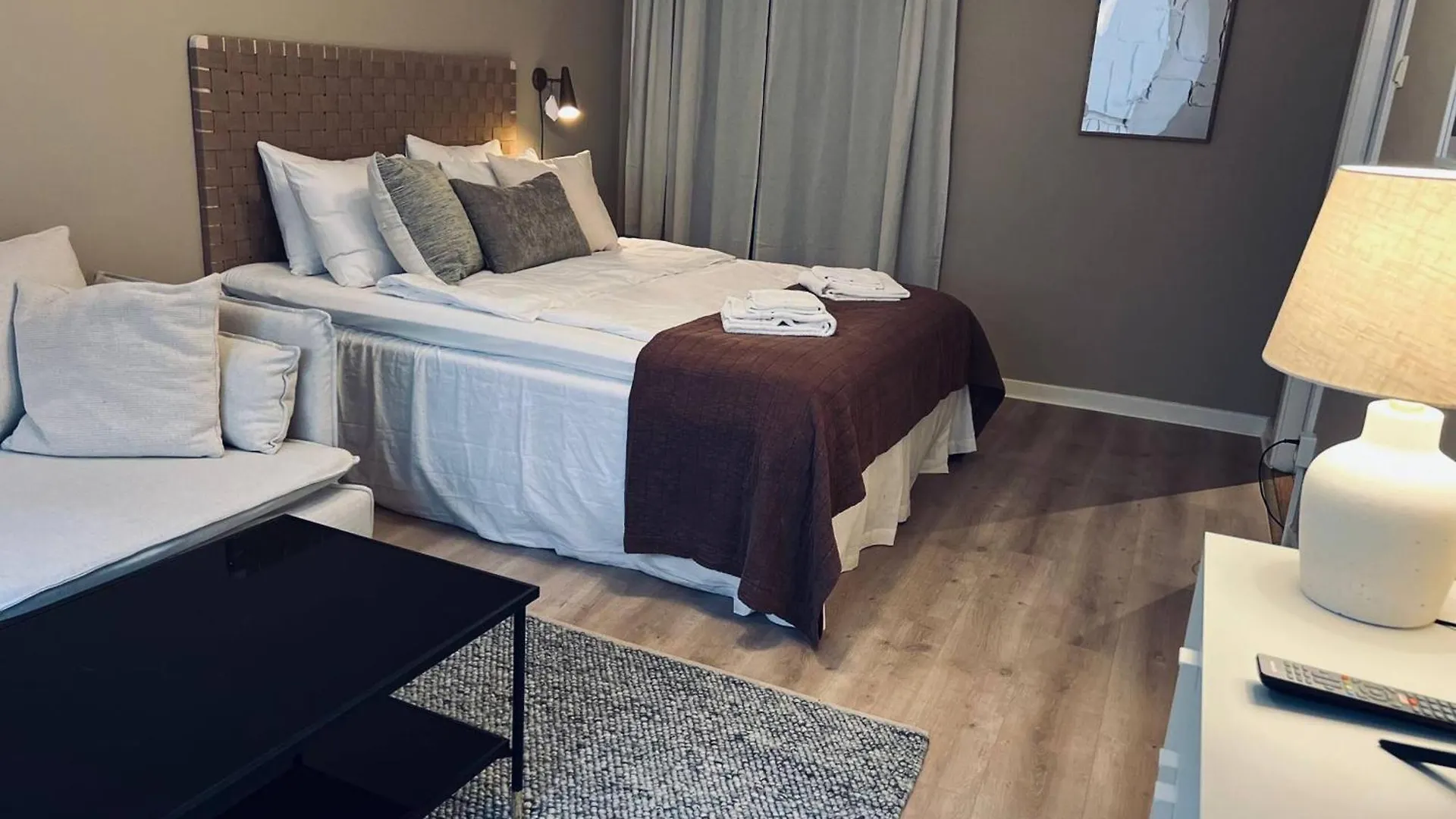 Hotel Tre Sma Rum Стокгольм Швеция