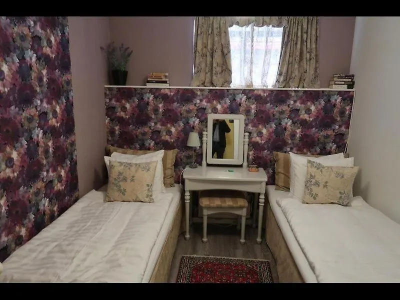 Hotel Tre Sma Rum ستوكهولم