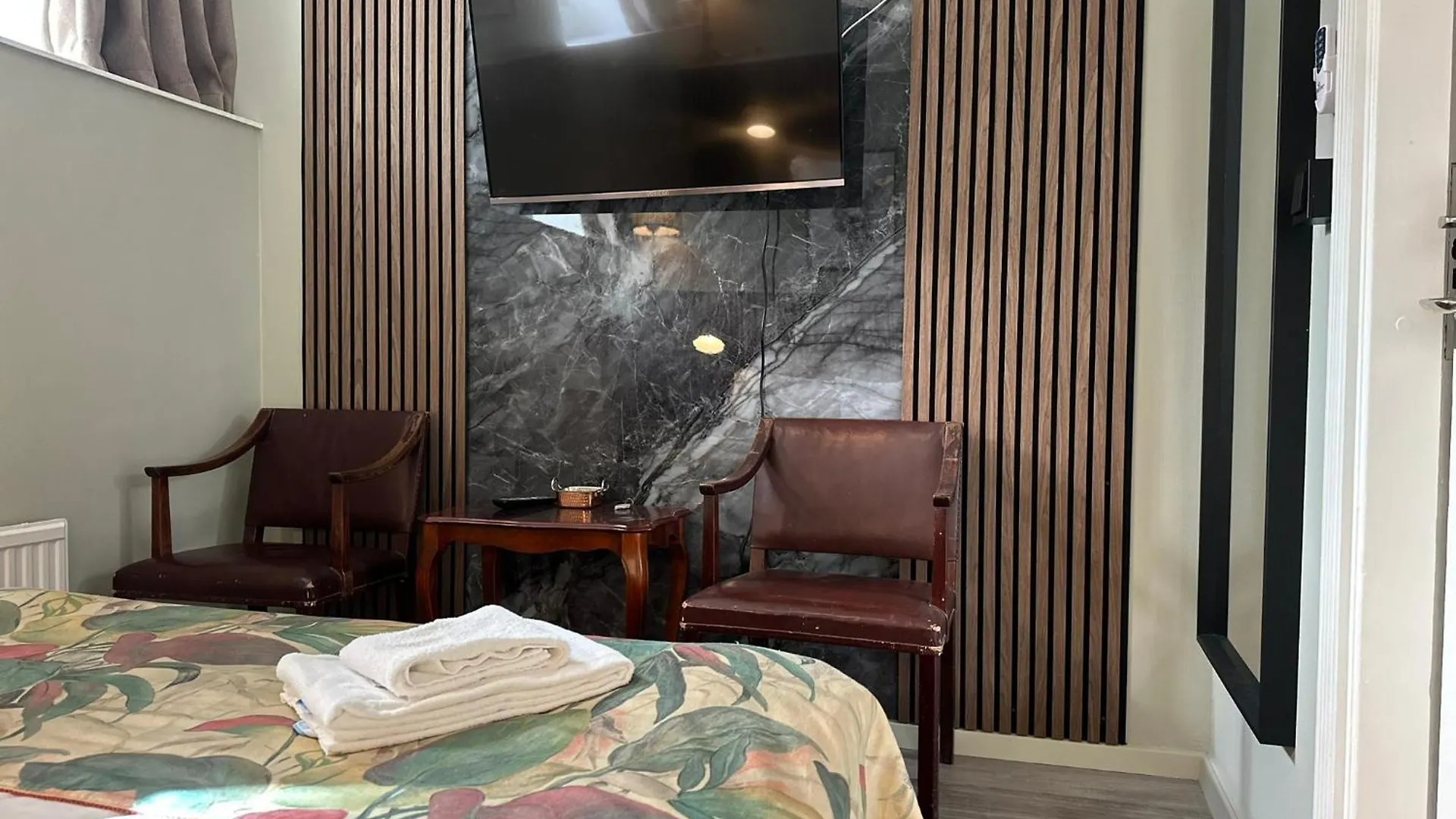 Hotel Tre Sma Rum ستوكهولم السويد